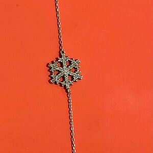 Silver toned snowflake